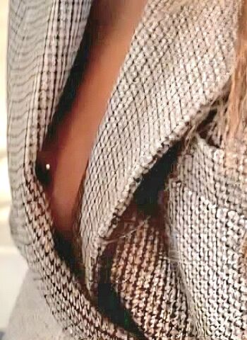 Full leaked Bcarolynaa private photo