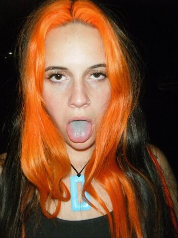 Full leaked Bea miller private photo