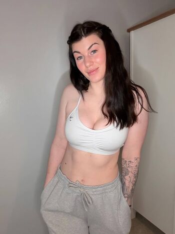 Full leaked Bea priestley private photo