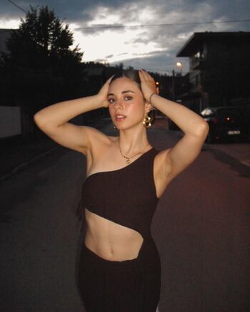 Full leaked Bea ruiz private photo