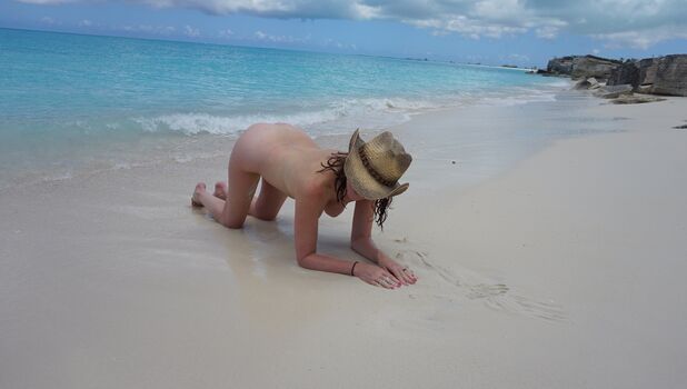 Full leaked Beach life private photo