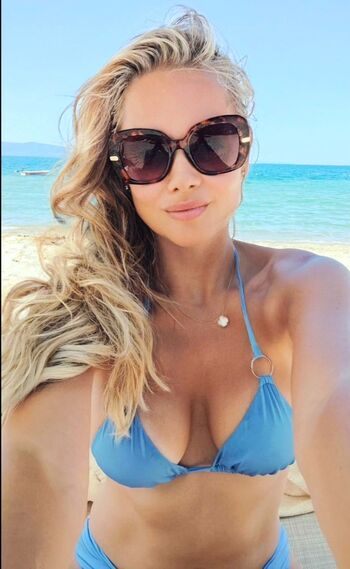 Full leaked Beatrice rosen private photo