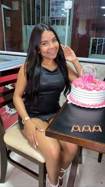 Beatriz Araujo