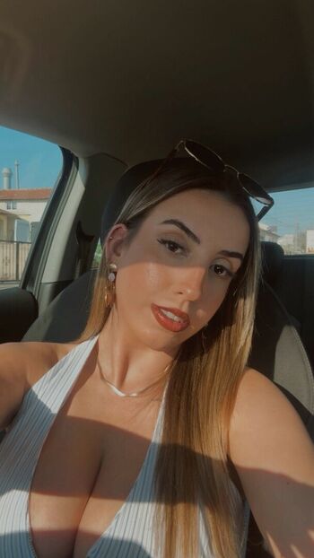 Beatriz De Rocha