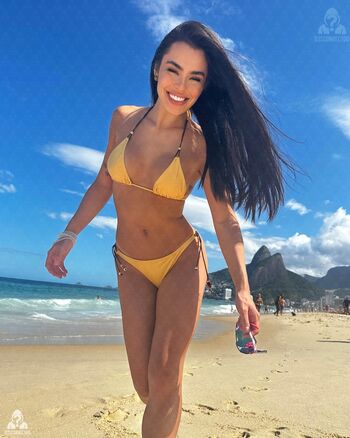 Beatriz Michelle
