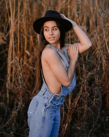 Full leaked Beatriz oliveira private photo