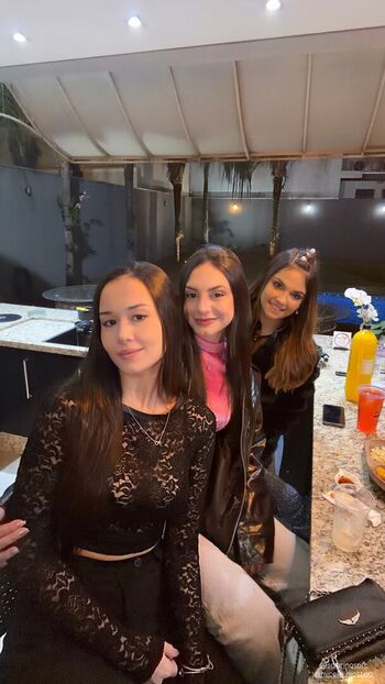 Full leaked Beatriz sanomiya page private photo