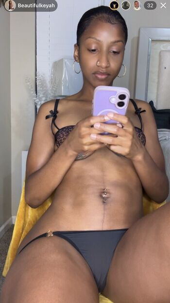 Full leaked Beautifulkeyah private photo