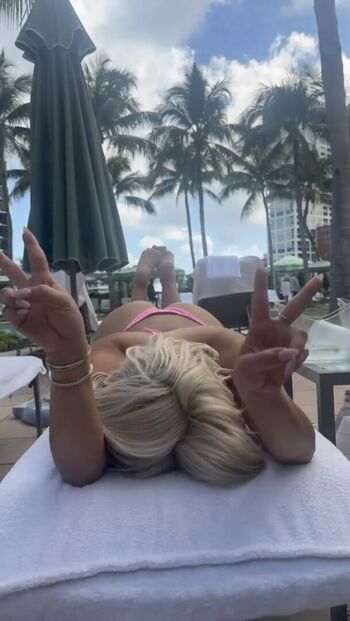 Full leaked Bebe rexha private photo