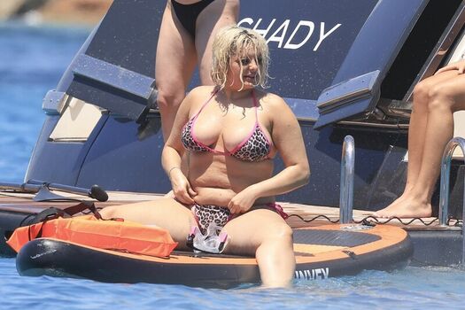 Full leaked Bebe rexha page private photo