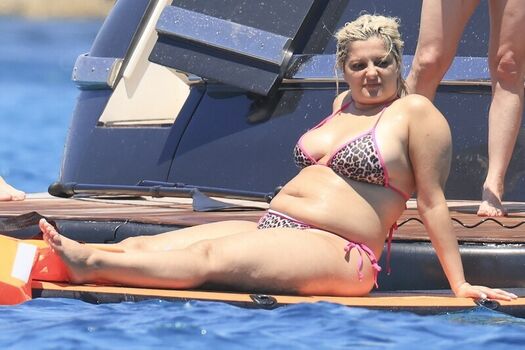 Full leaked Bebe rexha page private photo