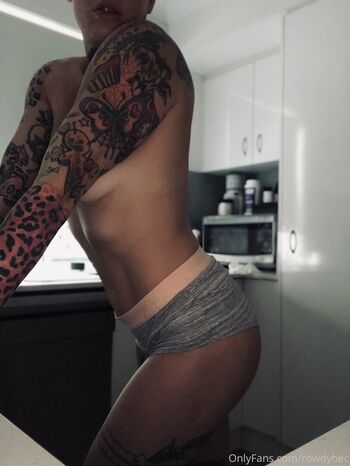 Full leaked Bec rawlings private photo