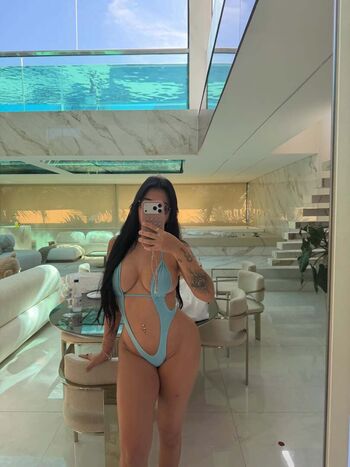 Full leaked Beca barreto private photo