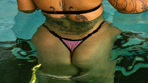 Full leaked Beca barreto private photo
