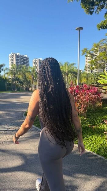 Full leaked Beca barreto private photo
