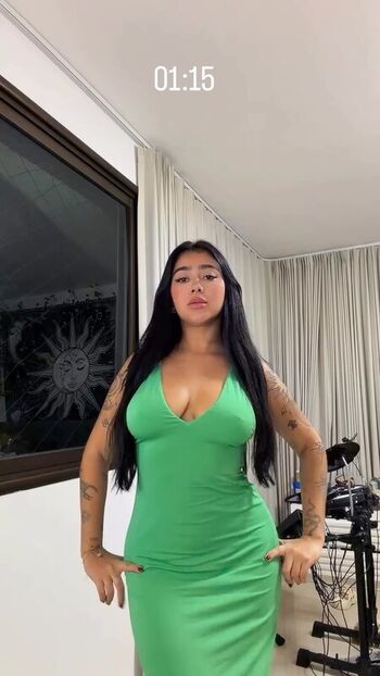 Full leaked Beca barreto private photo