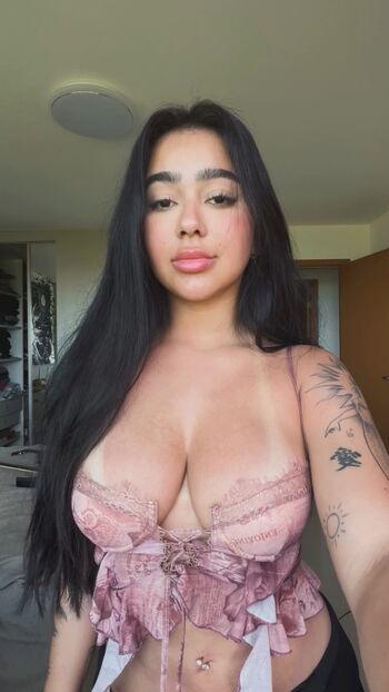 Beca Barreto