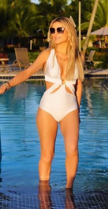 Full leaked Beca milano private photo