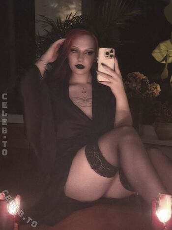 Full leaked Beccyuwu private photo