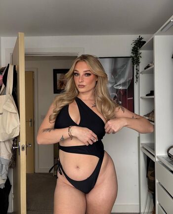 Full leaked Beckiiwhiting page private photo