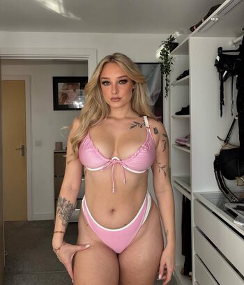 Full leaked Beckiiwhiting private photo