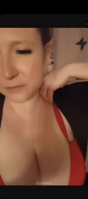 Full leaked Becky overclocked private photo
