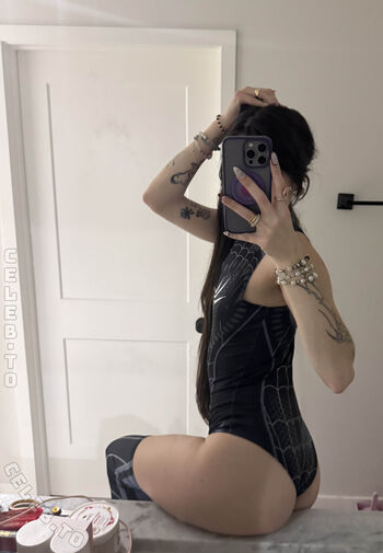Full leaked Beebee page private photo