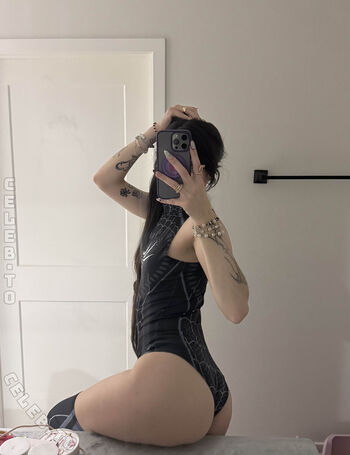 Full leaked Beebee page private photo
