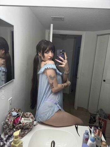 Full leaked Beebee page private photo