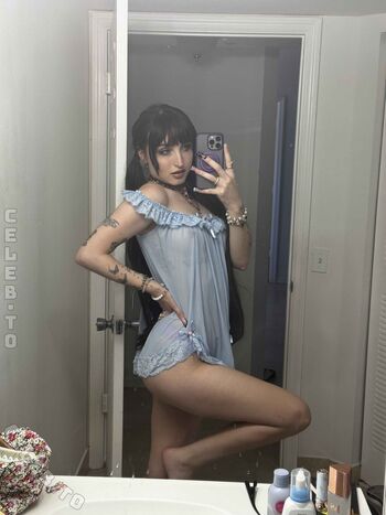 Full leaked Beebee page private photo