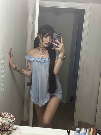 Full leaked Beebee page private photo
