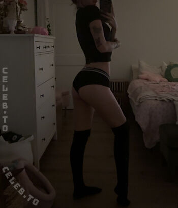 Full leaked Beebee page private photo