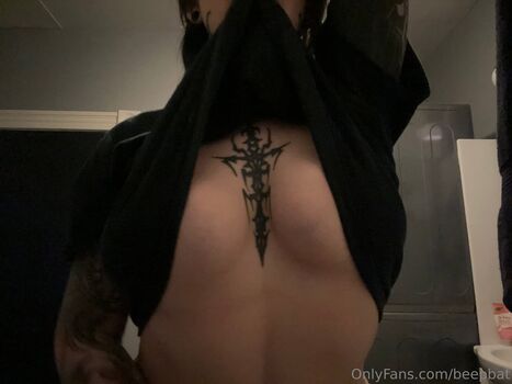 Full leaked Beepbat private photo