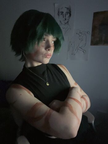 Full leaked Beezleneezle private photo