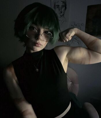 Full leaked Beezleneezle private photo