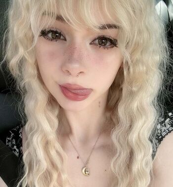 Full leaked Beezleneezle private photo