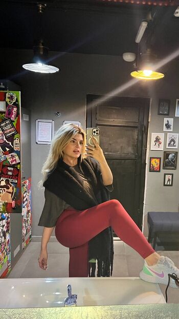 Full leaked Begm polatn private photo