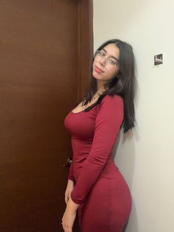 Full leaked Belapunkk private photo