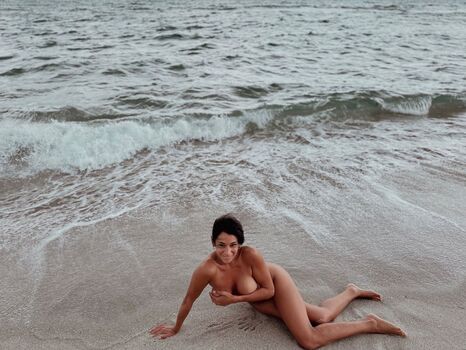 Full leaked Belen duran private photo