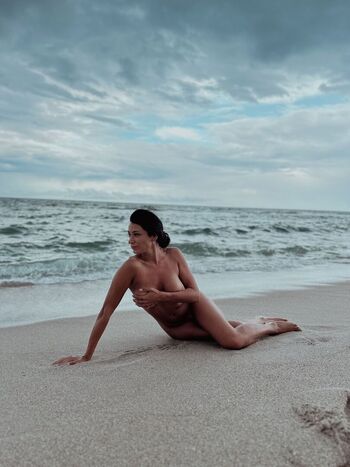 Full leaked Belen duran private photo