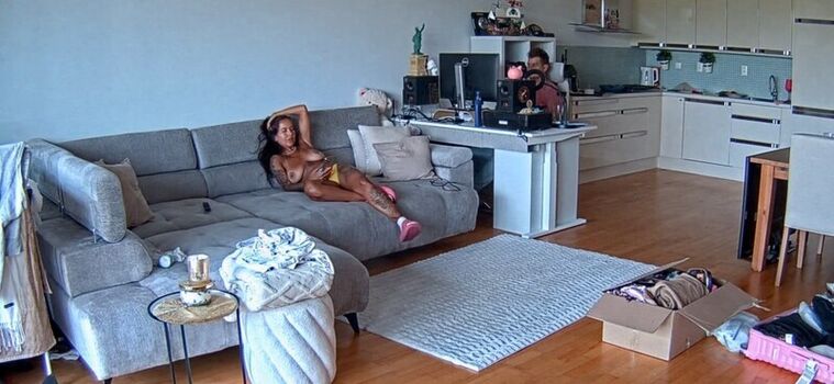 Full leaked Belindabe private photo
