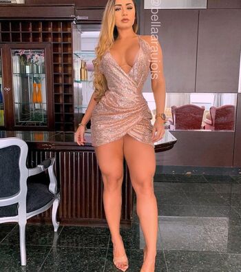 Full leaked Bella araujo private photo