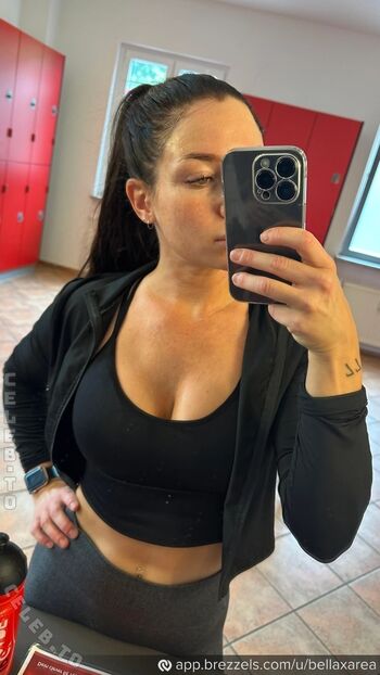 Full leaked Bella area private photo