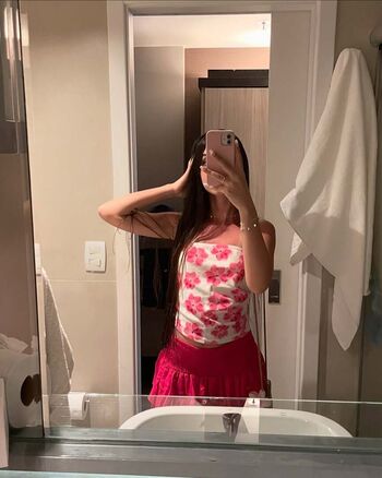 Full leaked Bella bertoli page private photo