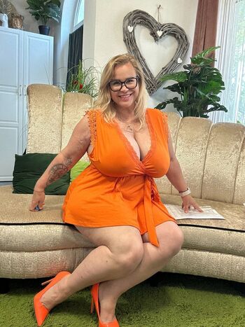 Full leaked Bella bodhi  page private photo