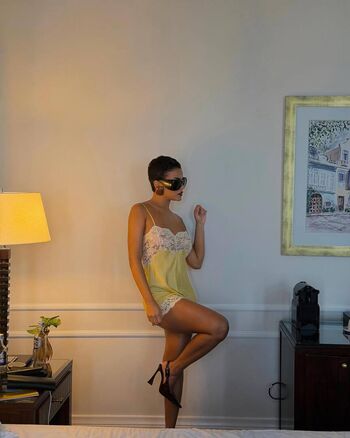 Full leaked Bella campos private photo