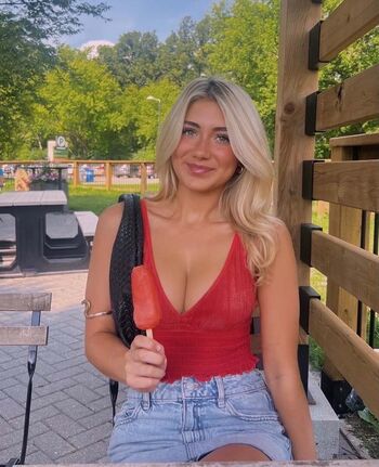 Full leaked Bella geurts private photo