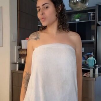 Full leaked Bella menezes private photo