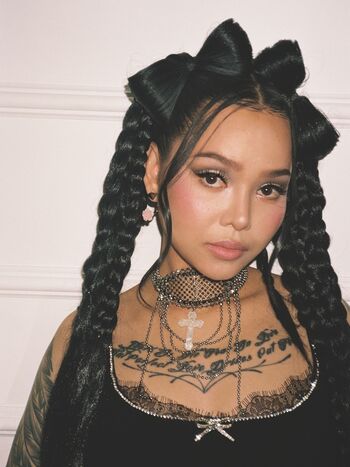 Full leaked Bella poarch page private photo