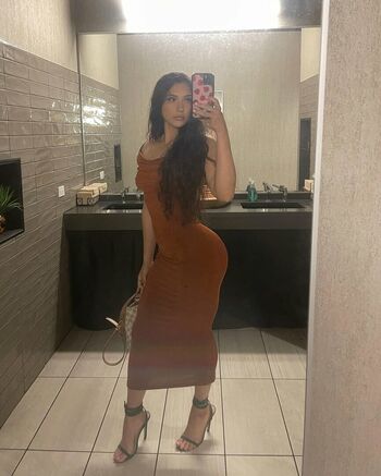 Bella Ramos
